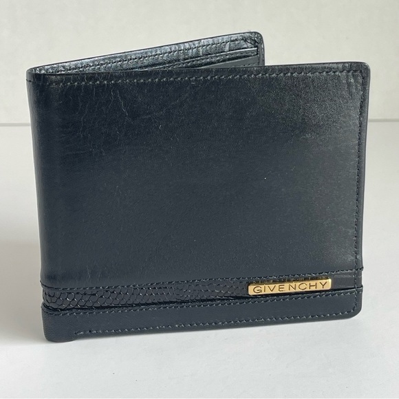 Givenchy Bi fold Black Men’s Wallet . Original - Picture 1 of 14